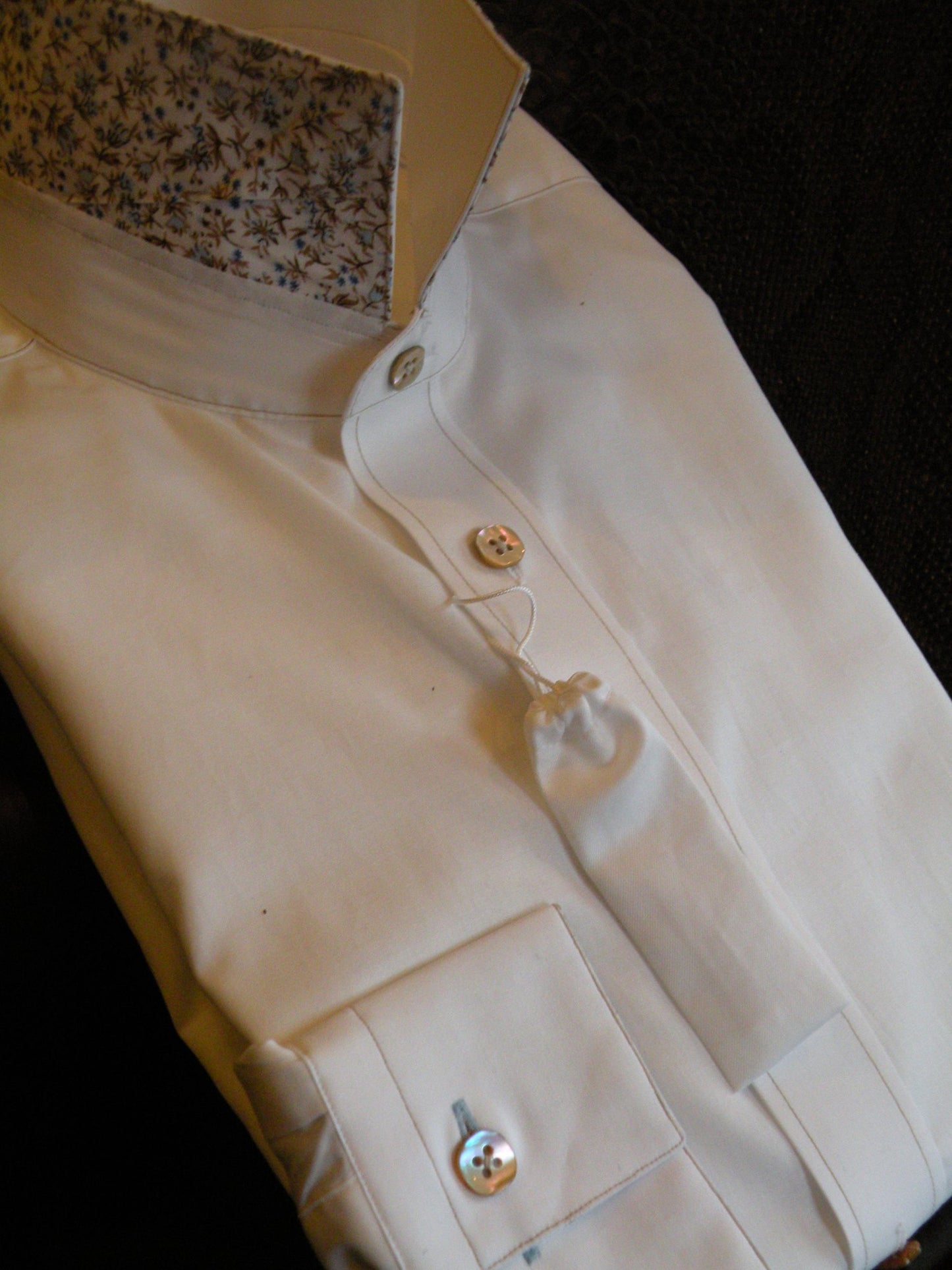 Cut Away White Luxury Twill Collar with Sq Mother of Rose Pearl Buttons & Floral Under Collar & outstanding stitching throughout