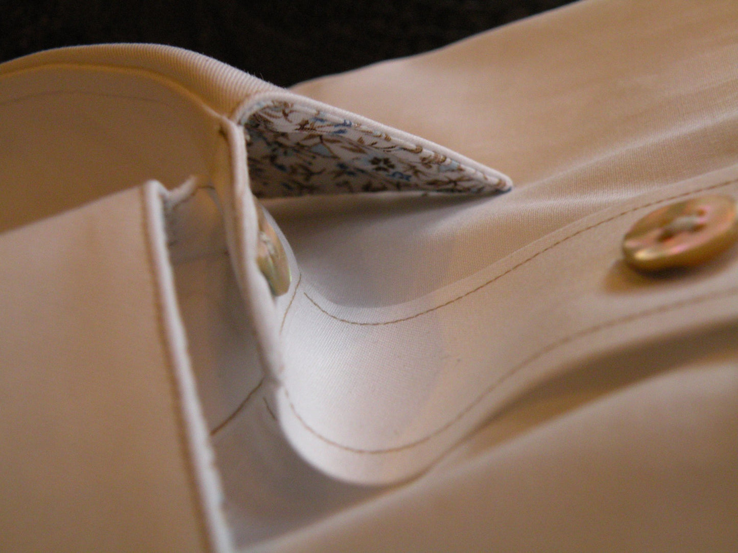 Cut Away White Luxury Twill Collar with Sq Mother of Rose Pearl Buttons & Floral Under Collar & outstanding stitching throughout